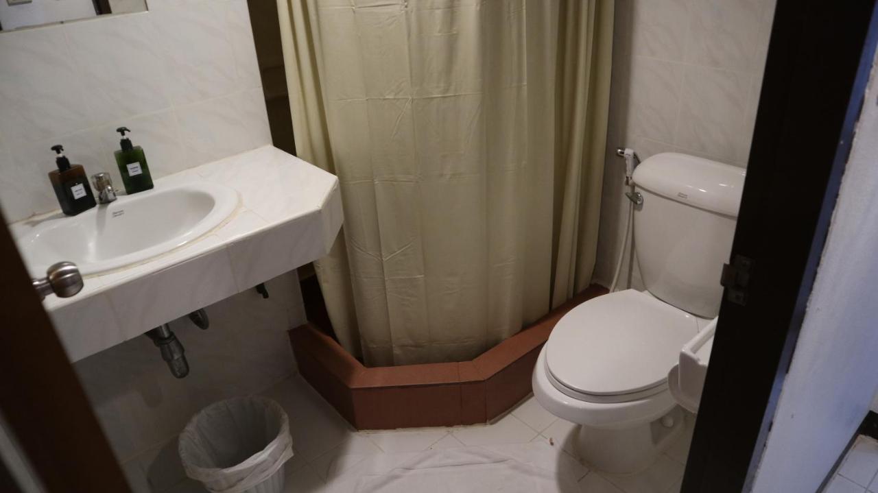 Patong Triple P Hotell Exteriör bild